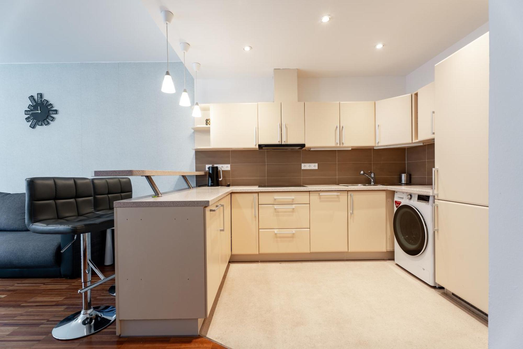 Auriapartments Karlin 2kk S Terasou A Parkovanim Apartamento Praga